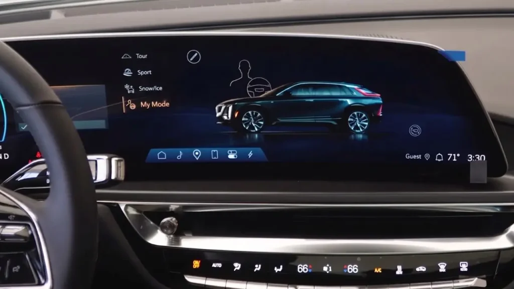 Cadillac LYRIQ dashboard displaying Tour Mode for everyday driving efficiency