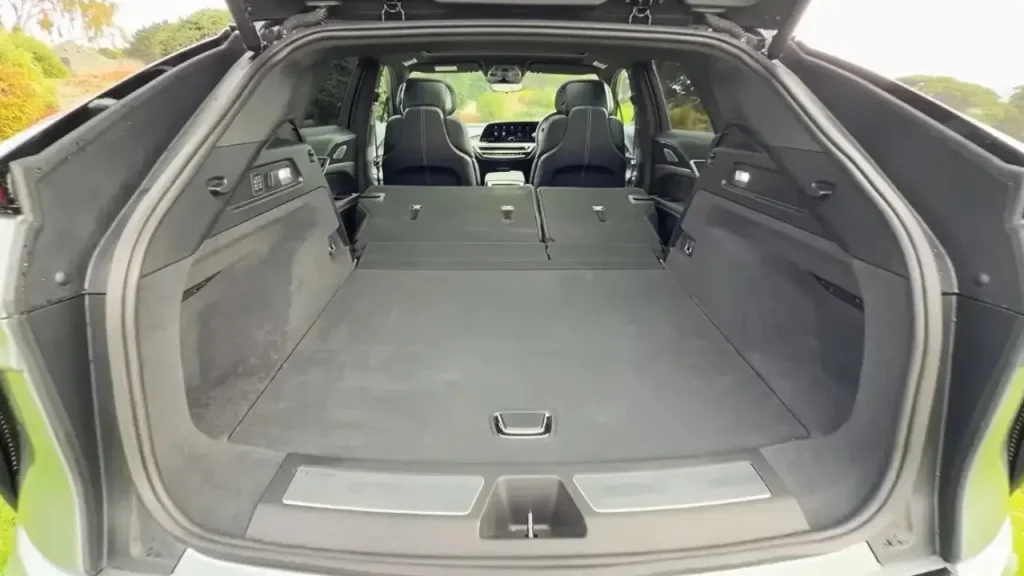 Cadillac LYRIQ V Premium